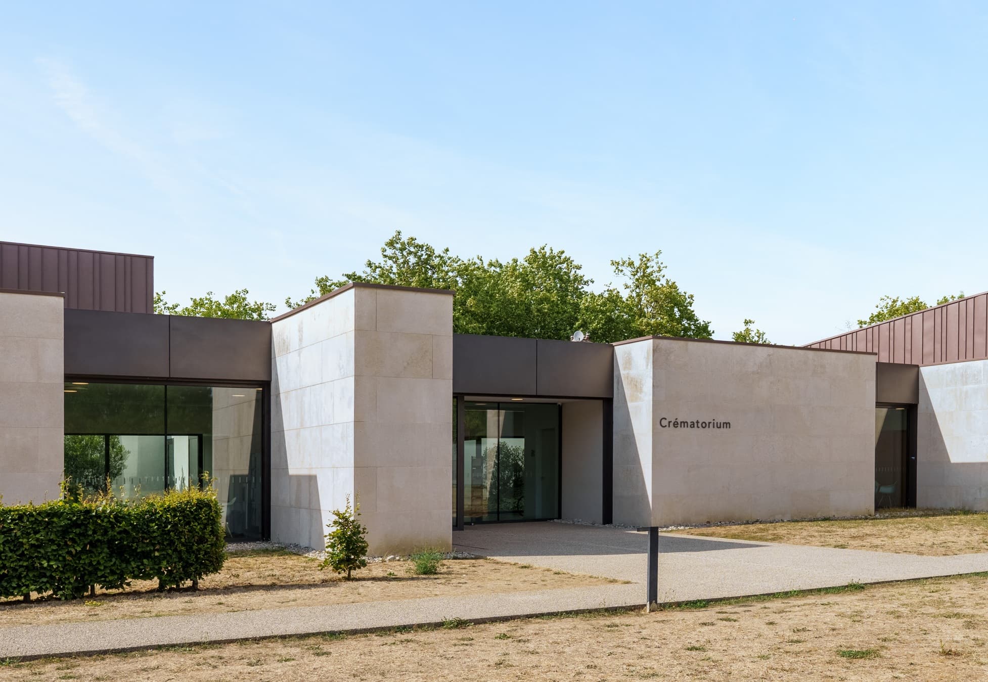Façade du crématorium de Vandoeuvre lès Nancy
